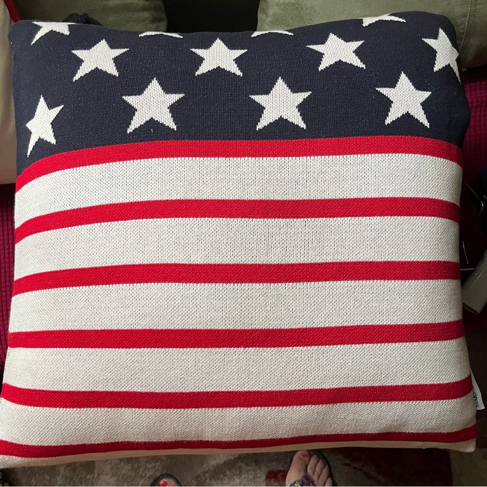 Star and Stripes Patriotic Star and Stripe Pillow NWOT